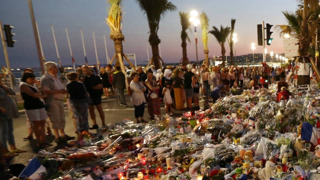 Attentat de Nice: les 84 victimes décédées ont été formellement identifiées