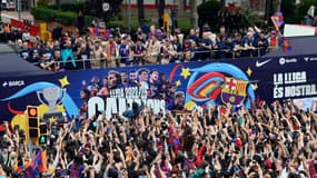 Les joueurs du Barça célébrant leur titre en Liga