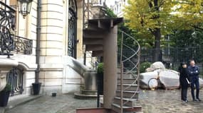 Ce tronçon d'escalier de la Tour Eiffel a été adjugé 420.000 euros.