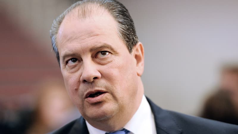 Jean-Christophe Cambdélis évoque, entre autre, Manuel Valls, comme candidat "possible pour 2017.