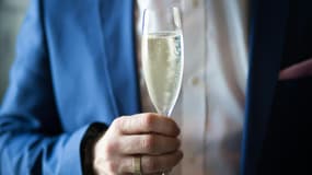 Les 0,1% des Français les plus aisés par le revenu ou le patrimoine représentent 74.500 foyers selon la DGFiP.