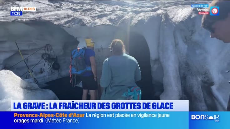 Hautes-Alpes : visite des grottes de glace à La Grave