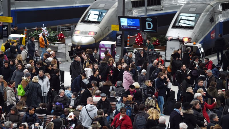 Gare de Lyon, à Paris, pendant les dernières fêtes de Noël. 