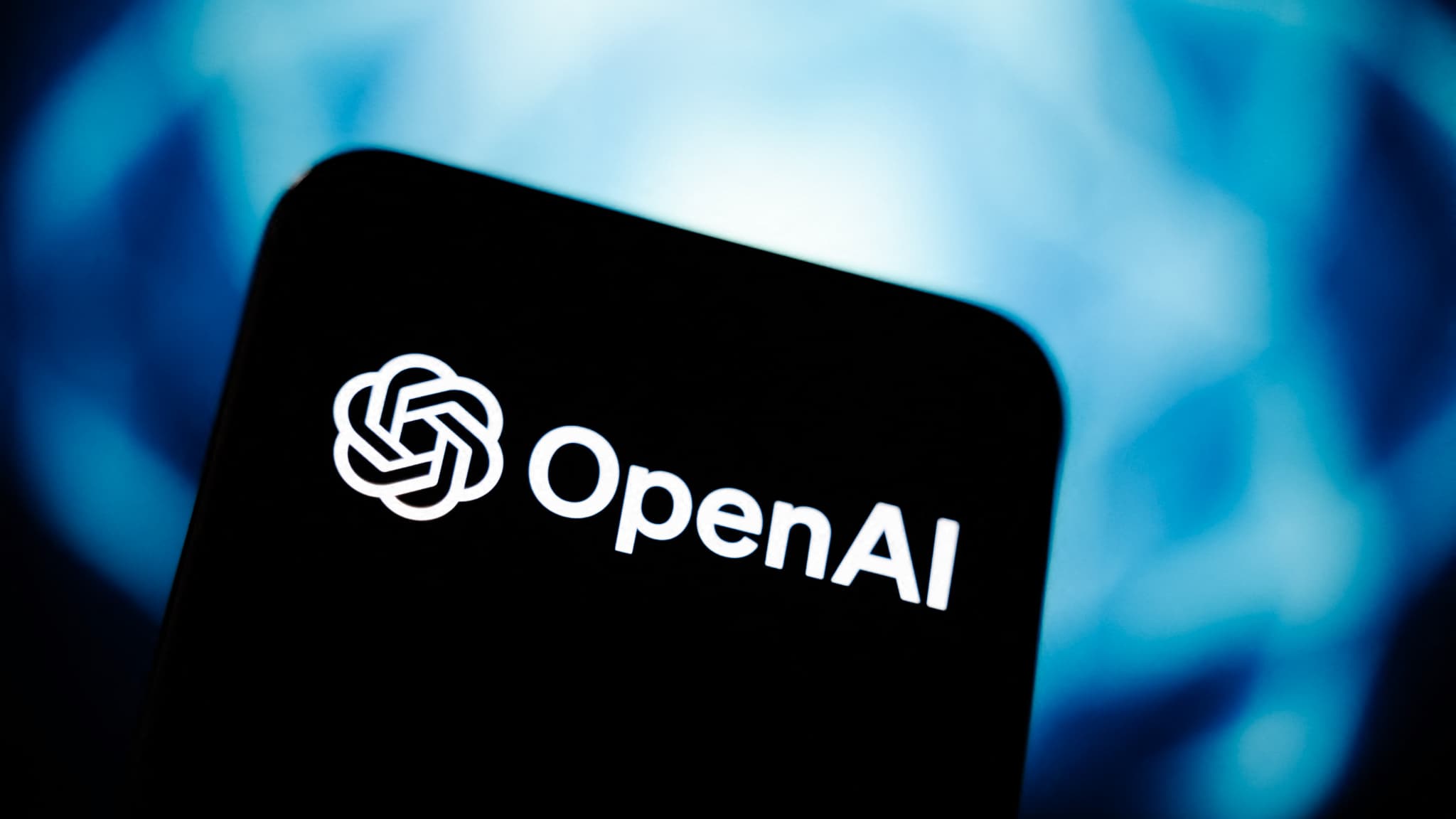 OPENAI A ENTRAÎNÉ SES IA À NE PAS TROMPER L'UTILISATEUR, MAIS ELLES ONT JUSTE APPRIS À NE PAS LE FAIRE QUAND ELLES SONT ÉVALUÉES
