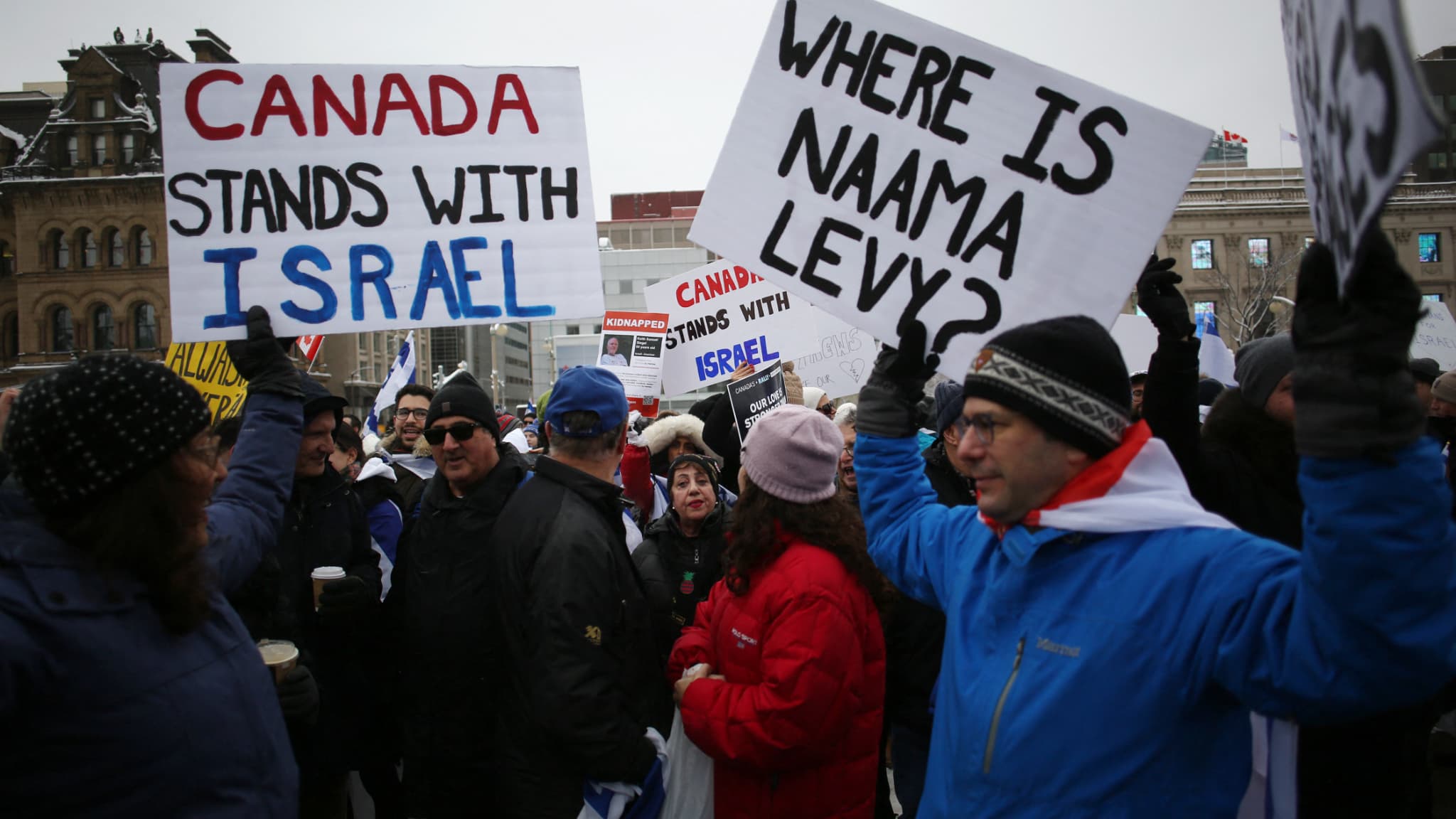 Des milliers de manifestants à Ottawa en soutien à Israël, le 4 décembre 2023