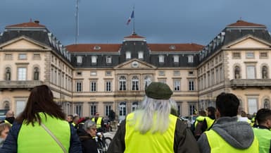 Le procès avait été renvoyé au mois de janvier.