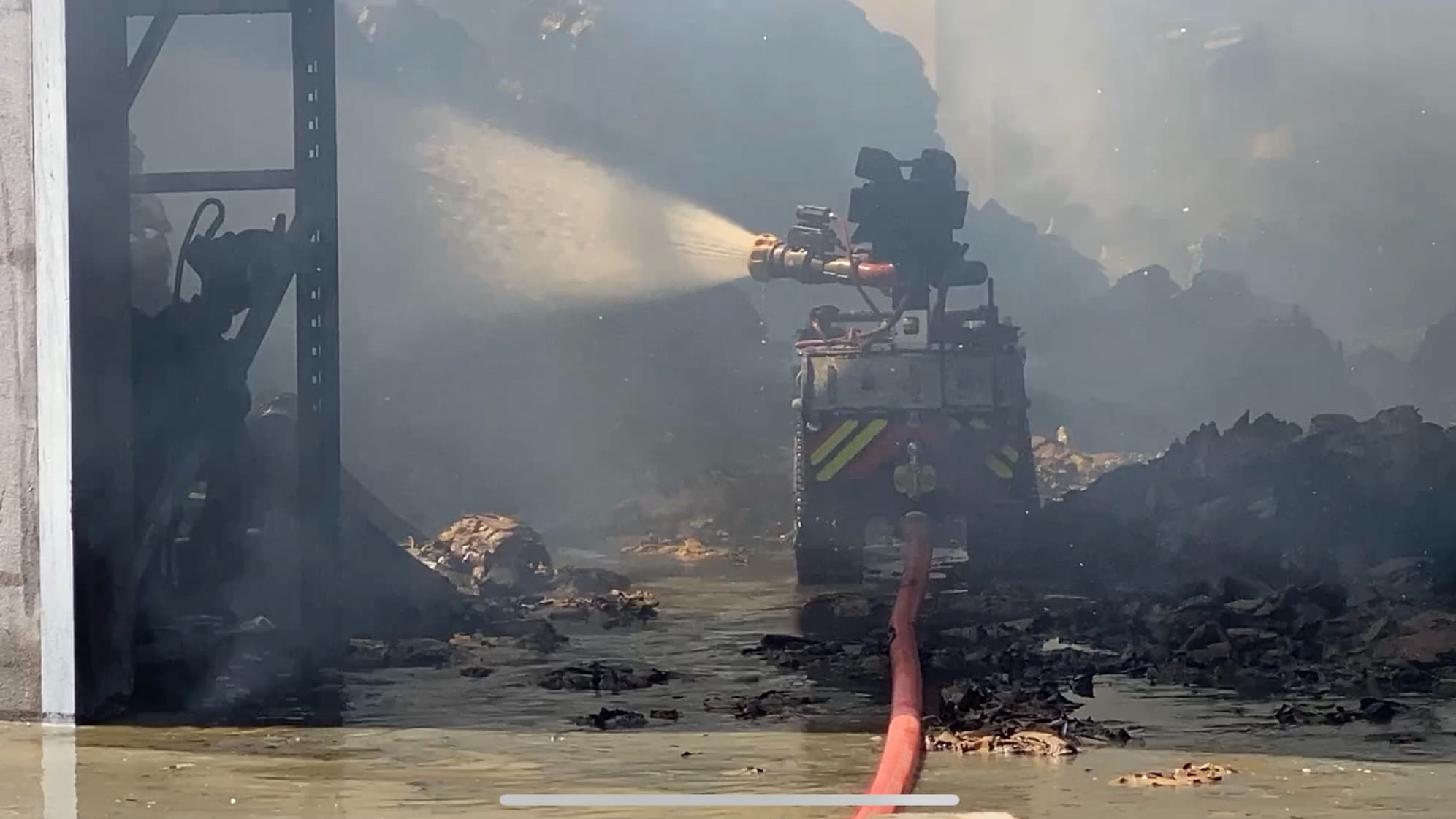 1000 m2 ont été touchés par l'incendie.