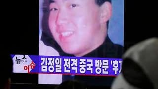 Kim Jong-un, fils du dirigeant nord-coréen Kim Jong-il, a été promu publiquement au grade de général mardi, ce qui semble marquer la première étape du processus de transition dynastique à la tête du pays. /Photo prise le 26 août 2010/REUTERS/Jo Yong-Hak