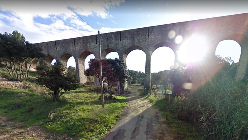 L'aqueduc de Comps avant l'effondrement. 