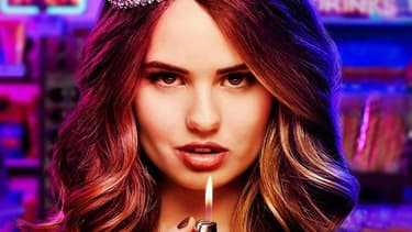 L'affiche de la saison 1 d'"Insatiable"