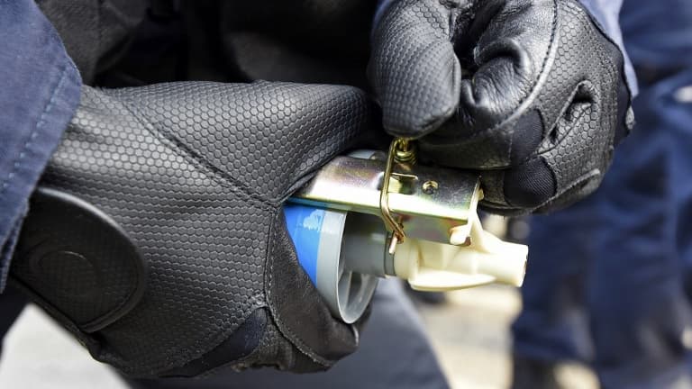 Une bagarre a éclaté, provoquant un violent mouvement de foule