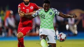 Khenissi et Omeruo à la lutte.