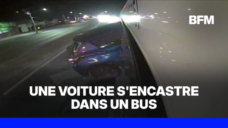 Australie: une voiture folle finit sa course encastrée dans un bus