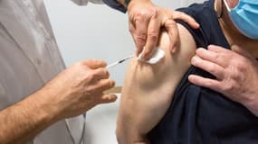 Une vaccination (photo d'illustration)