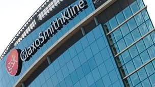 Un des bureaux de GlaxoSmithKline, à Londres. Le laboratoire pharmaceutique a été condamné jeudi par la justice nantaises à verser près de 117.000 euros de dommages et intérêts à un malade de Parkison chez qui un médicament du groupe, le Requip, avait pro