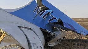 Les débris de l'avion russe, ce samedi matin, dans le Sinaï, photographiés par les autorités égyptiennes. 
