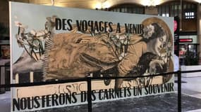 Une oeuvre symbolise la disparition des tickets de métro cartonnés à la gare Saint-Lazare.