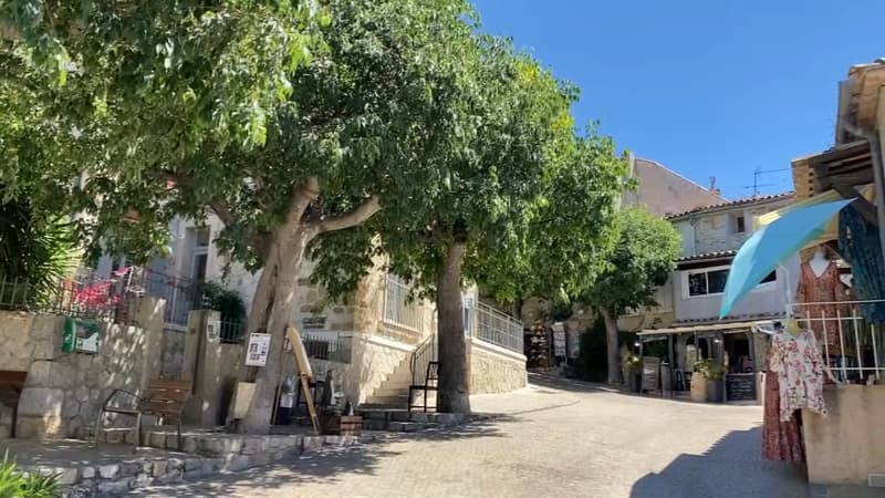 La commune du Castellet a reçu le label "Les Plus Beaux Villages de France".