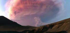 Un Orage volcanique filmé en Patagonie