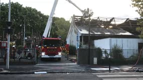 Un gymnase a été détruit par un incendie à Nanterre.