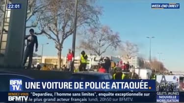 Une voiture de police a été prise à partie ce samedi à Lyon.