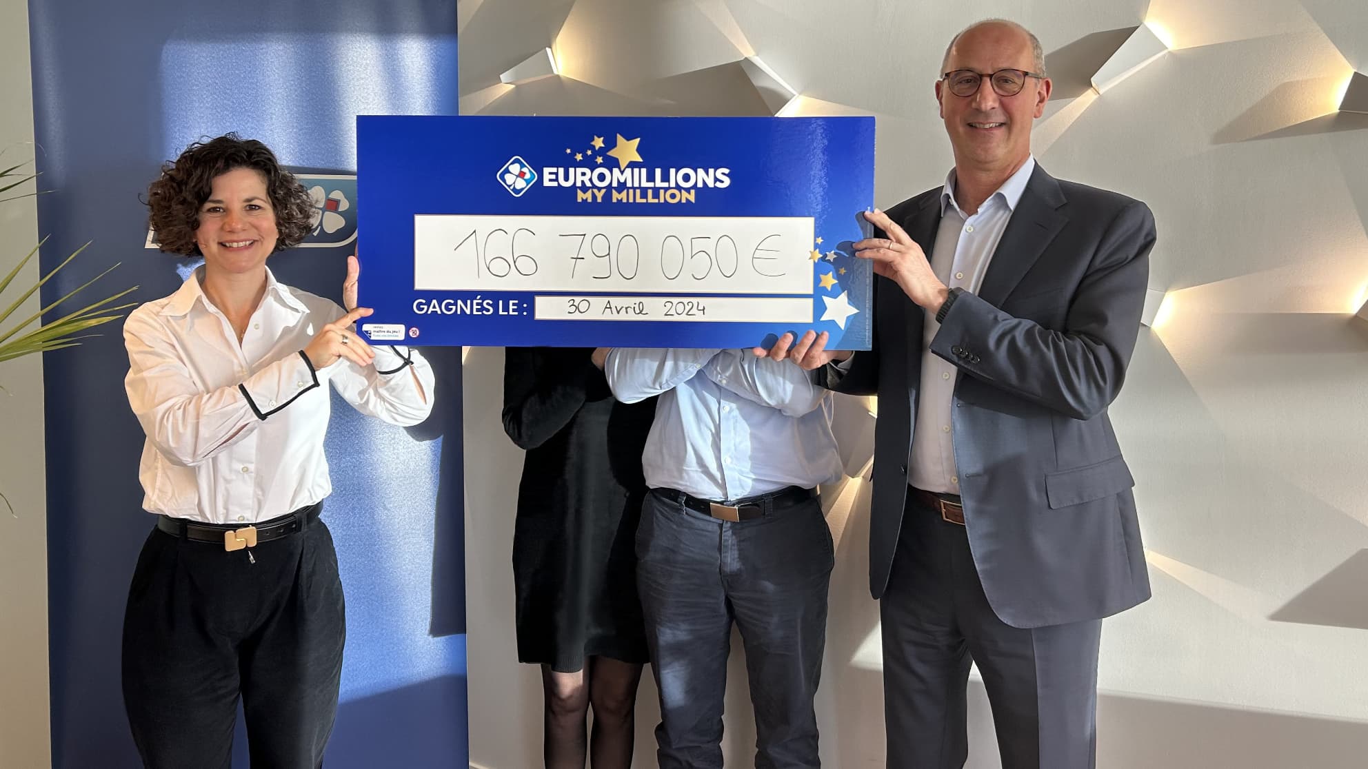 Euromillions un Français remporte le jackpot de 166 millions d'euros