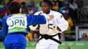 Clarisse Agbegnenou (de face) et Miku Tashiro en demi-finale des JO de Rio en 2016
