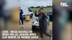 Leeds : Bielsa accueilli en héros par les joueurs après leur montée en Premier League