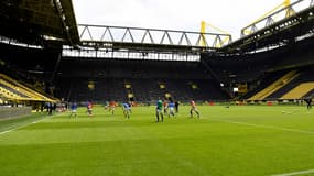 Le Signal Iduna Park, à quelques minutes de la reprise