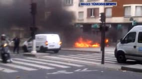 Lancée contre une agence bancaire du XIX à Paris, une voiture bélier a pris feu, mercredi 20 novembre.