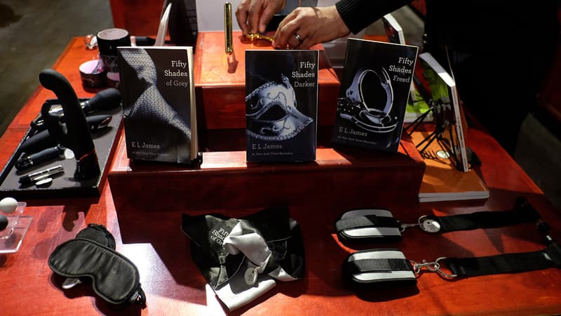 Un grand nombre de sextoys dérivés du film 50 nuances de Grey ont vu le jour à la sortie du phénomène sur les écrans.