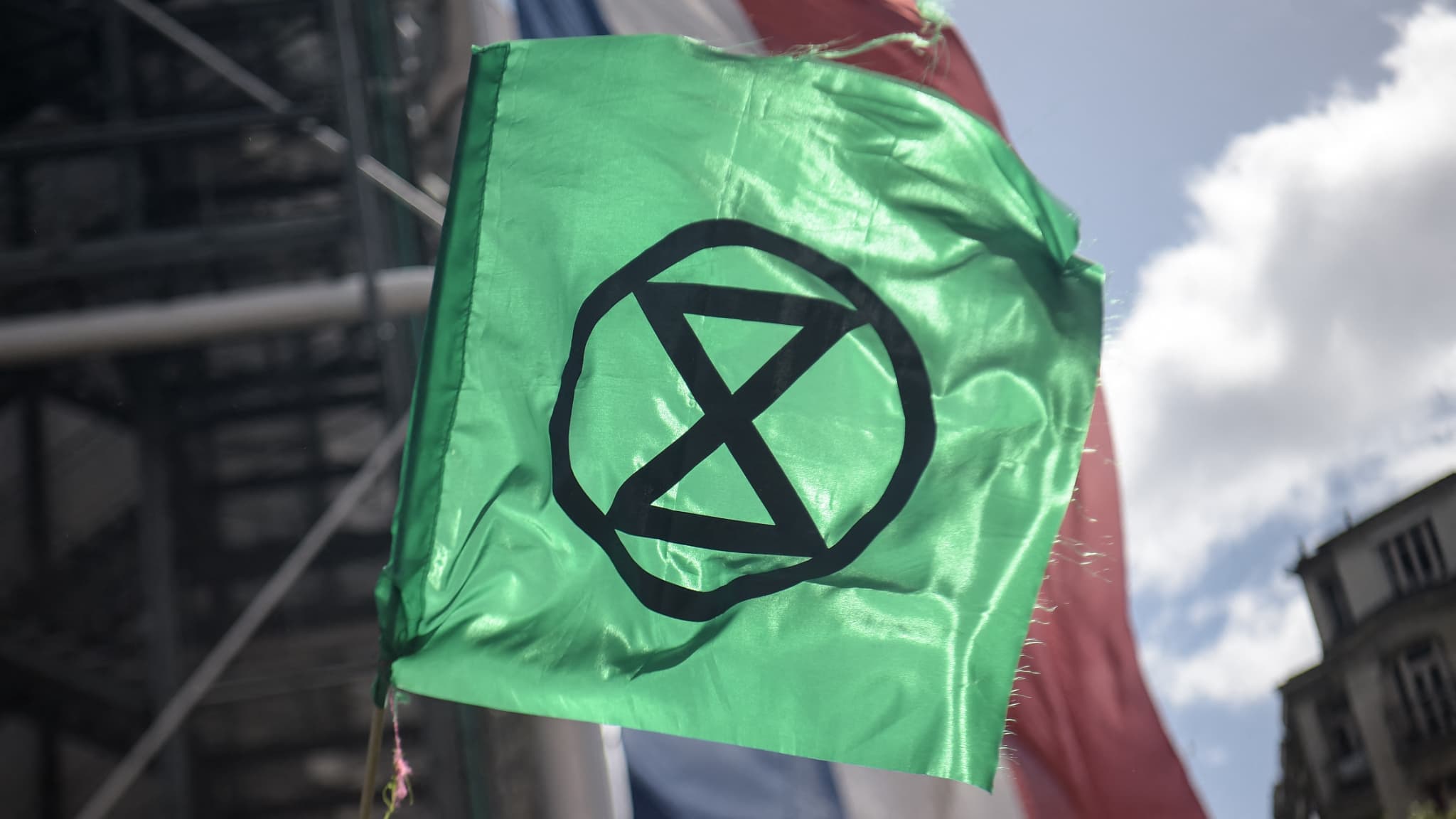 Mondial De L auto Des Militants D Extinction Rebellion Se Collent 