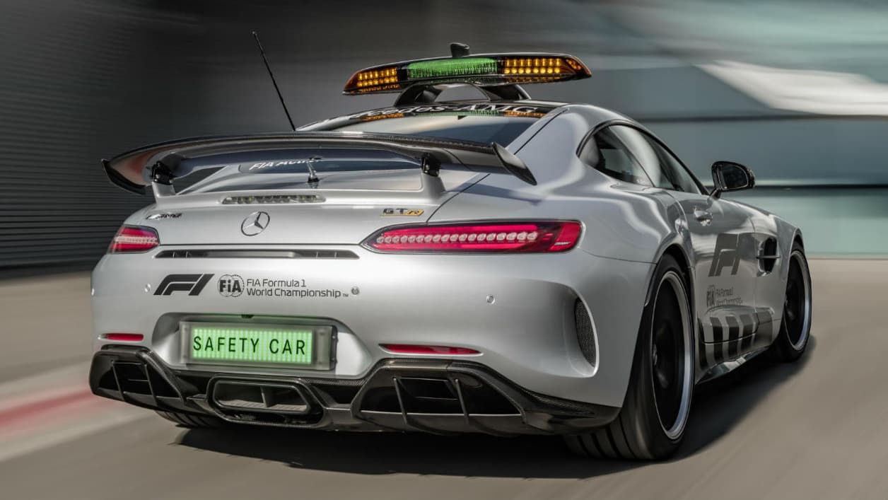 La puissance de cette version 2018 de la safety-car affiche 585 chevaux.