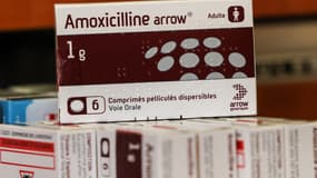 Une boîte d'amoxicilline - Image d'illustration 