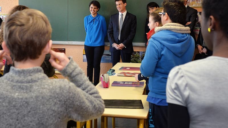 Najat Vallaud-Belkacem et Manuel Valls en visite au collège Lamartine, à Soissons, en mars 2015.