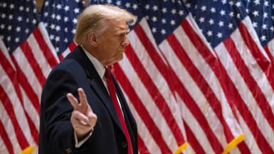 Donald Trump à la sortie d'une conférence de presse à New York le 17 janvier 2024.