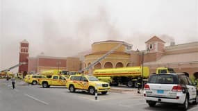 Une vingtaine de ressortissants étrangers, dont 13 enfants, ont trouvé la mort lundi dans un incendie qui s'est déclaré dans un centre commercial haut de gamme de Doha, la capitale du Qatar. Un petit Français de trois ans figure parmi les victimes du dram