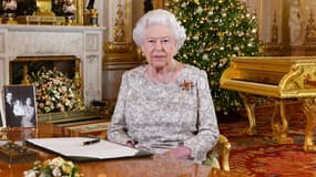 La reine Elizabeth II lors de son message de Noël diffusé mardi sur les chaînes de télévision britanniques.