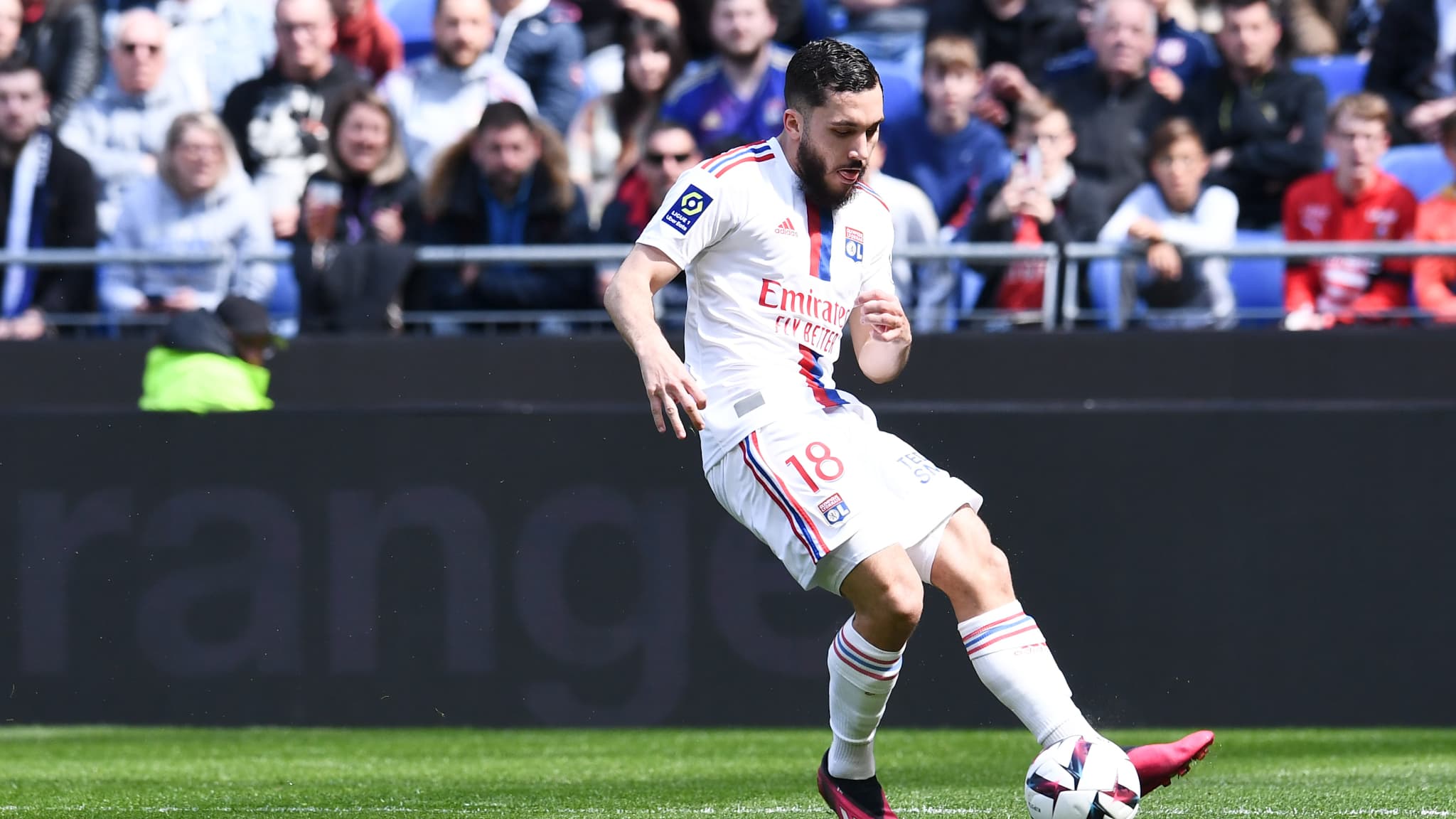 Blanc prend la défense de Cherki, sifflé par le Groupama Stadium Blanc prend la défense de Cherki, sifflé par le Groupama Stadium