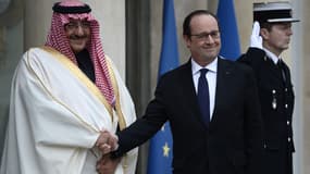 Le prince héritier Mohammed ben Nayef et François Hollande.
