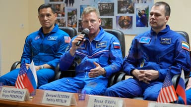 L'Américain Frank Rubio et les Russes Sergueï Prokopiev et Dmitri Peteline doivent s'envoler mercredi à bord d'une fusée Soyouz depuis Baïkonour au Kazakhstan