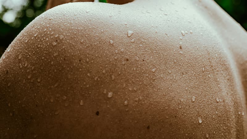 Transpiration: pourquoi on transpire… et quand faut-il s’en inquiéter?