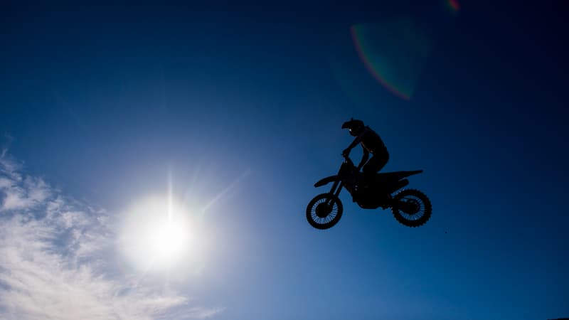 Une motocross illustration 2189225