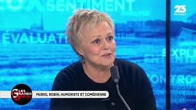 Muriel Robin sur RMC: "Je connais un acteur qui est homosexuel mais qui le cache pour faire carrière"