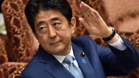 Pour Shinzo Abe, les conditions pourraient être propices à une nouvelle crise financière. 