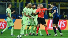 Francesco Acerbi accuse Inigo Martinez de lui avoir craché dessus lors d'Inter-Bara (4-3, a.p., Ligue des champions), le 6 mai 2025