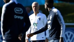 Didier Deschamps à l'entraînement des Bleus