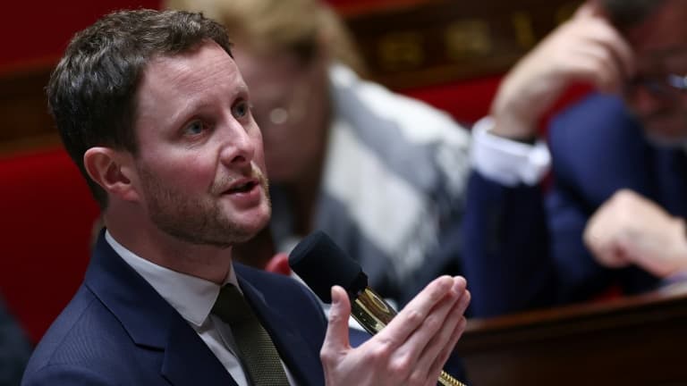 Le ministre des Transports Clément Beaune, le 11 avril 2023 à l'Assemblée nationale à Paris