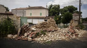 Les dégâts à La Laigne après le séisme qui a touché l'Ouest de la France au mois de juin.