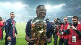 Ousmane Dembélé fête le titre de champion de France du PSG au Parc des Princes le 17 mai 2025